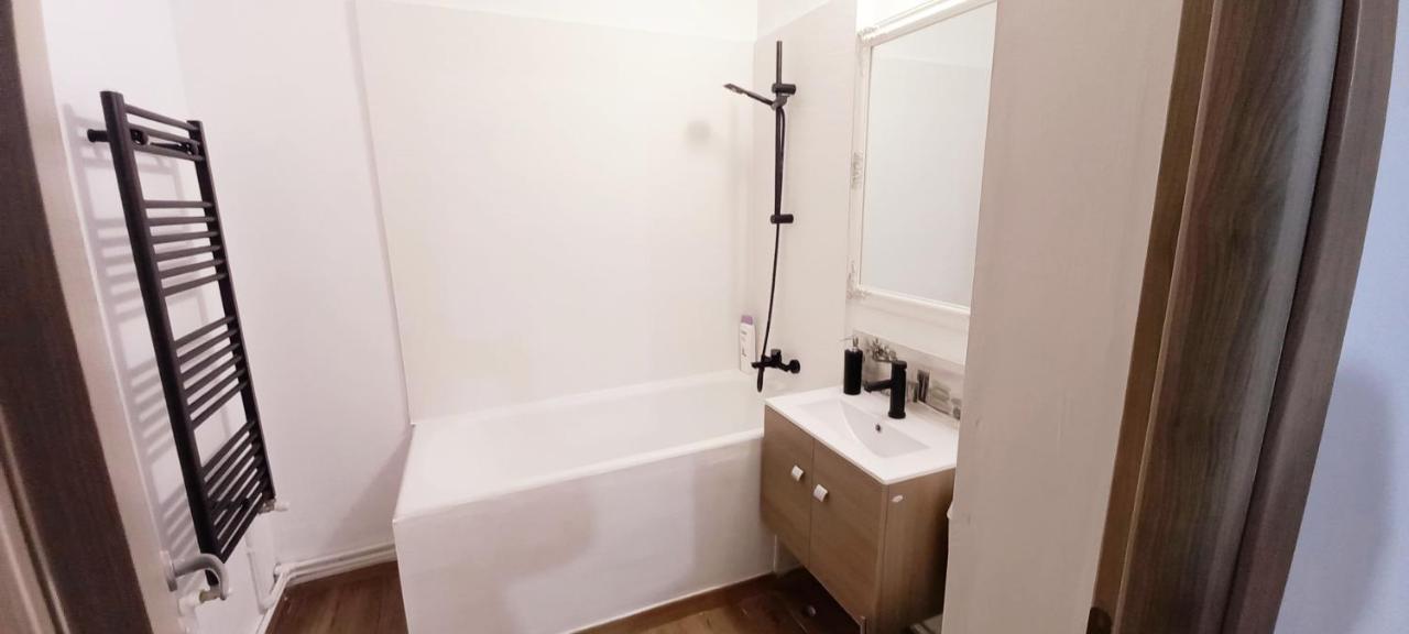 33 Coquette Apartment Baia Mare Dış mekan fotoğraf