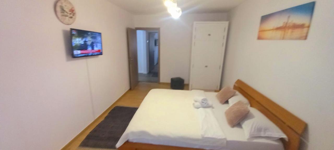 33 Coquette Apartment Baia Mare Dış mekan fotoğraf