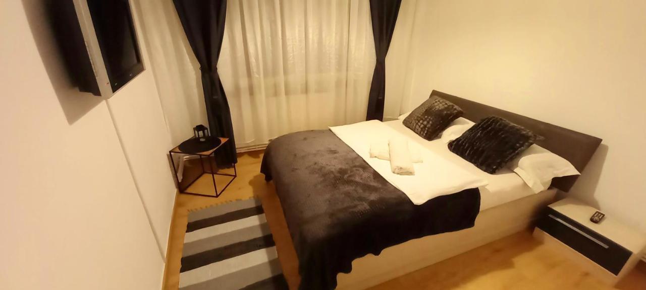 33 Coquette Apartment Baia Mare Dış mekan fotoğraf