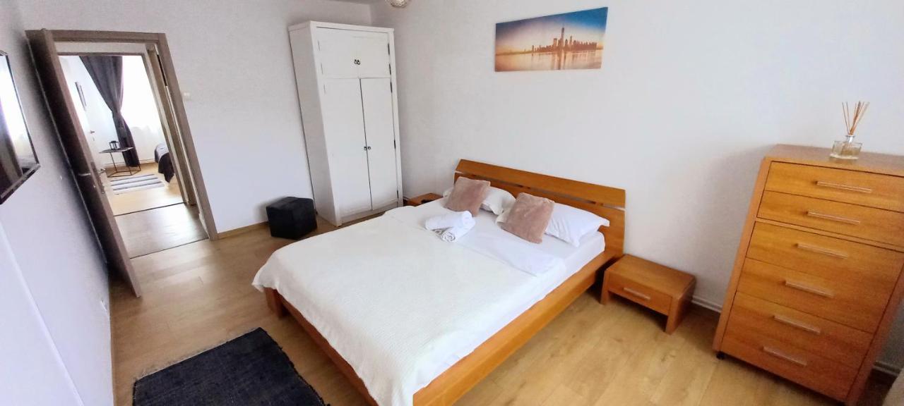 33 Coquette Apartment Baia Mare Dış mekan fotoğraf